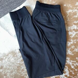 Lululemon men’s ABC Jogger